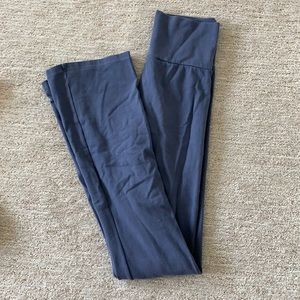 NWOT brandy melville flare leggings